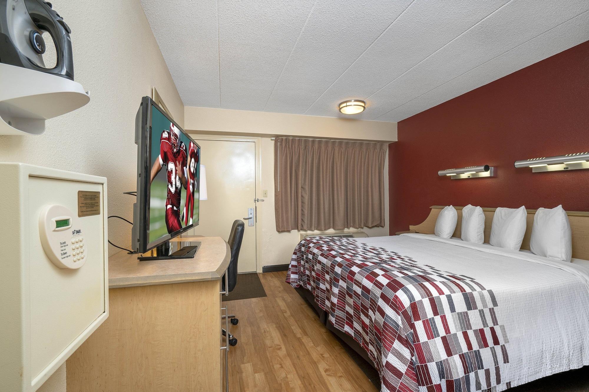Red Roof Inn Louisville Fair And Expo Ngoại thất bức ảnh