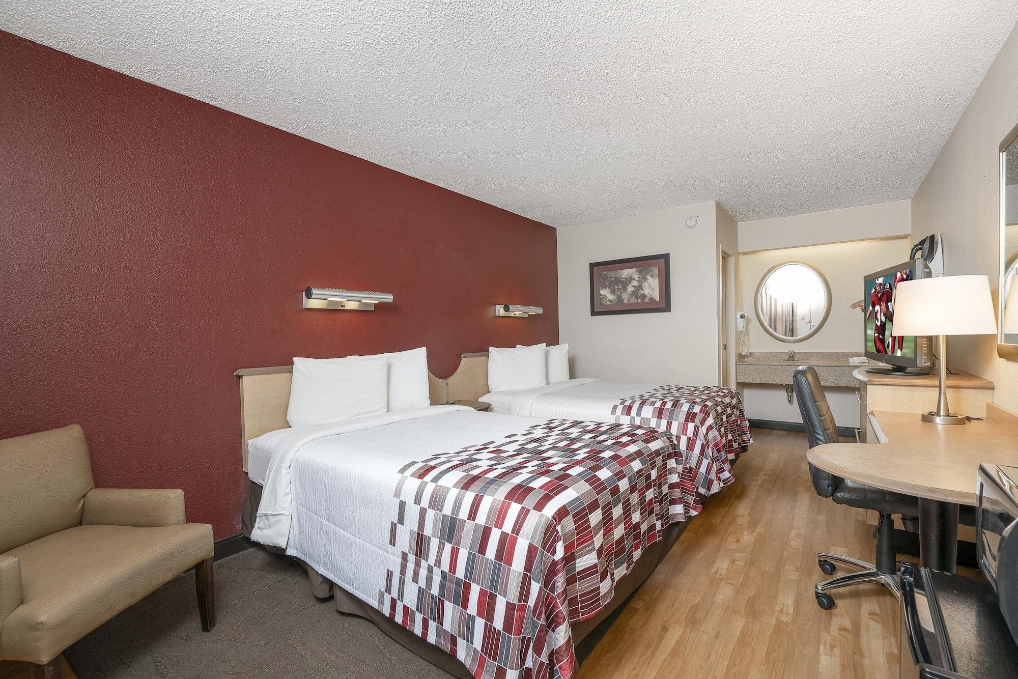 Red Roof Inn Louisville Fair And Expo Ngoại thất bức ảnh