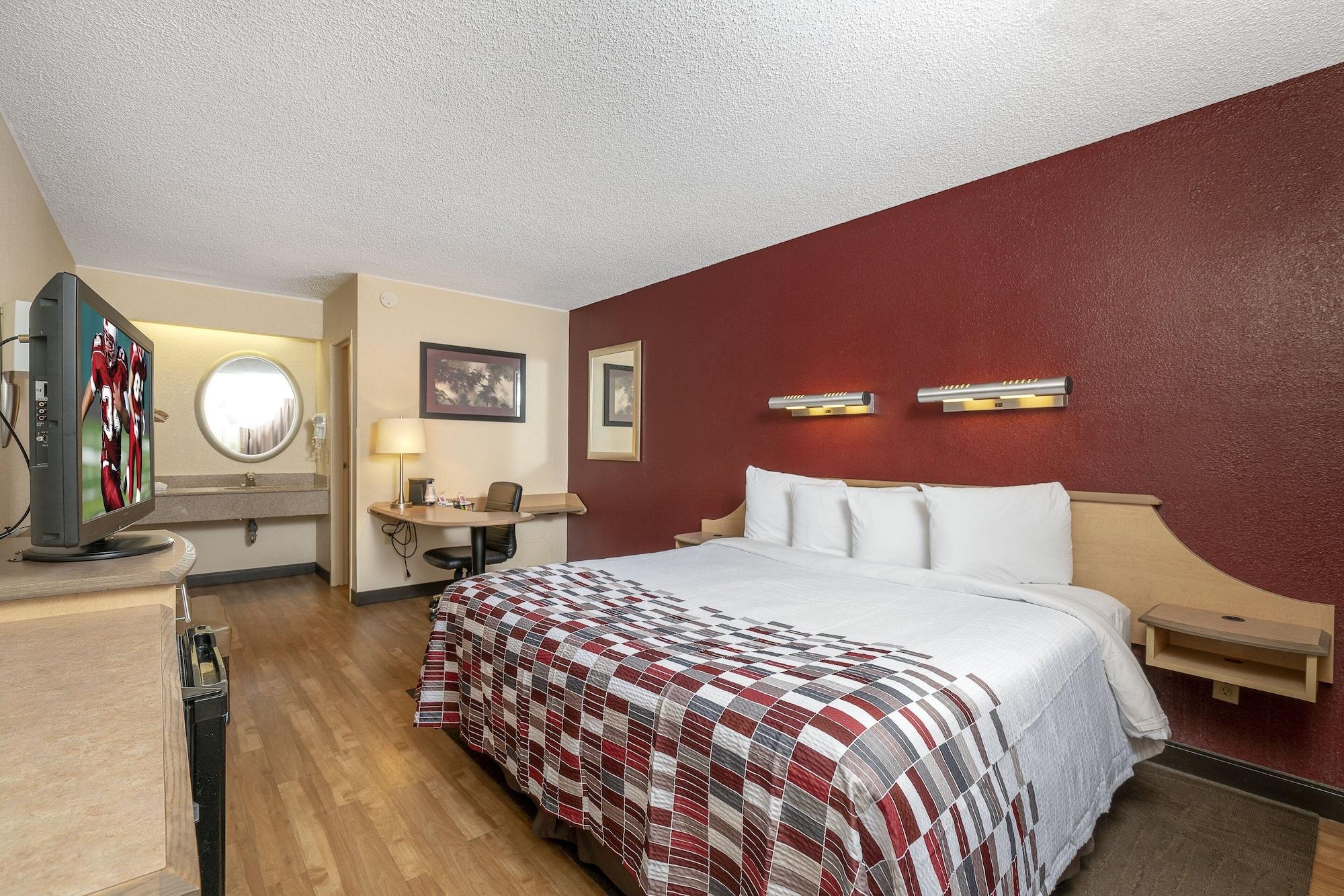 Red Roof Inn Louisville Fair And Expo Ngoại thất bức ảnh