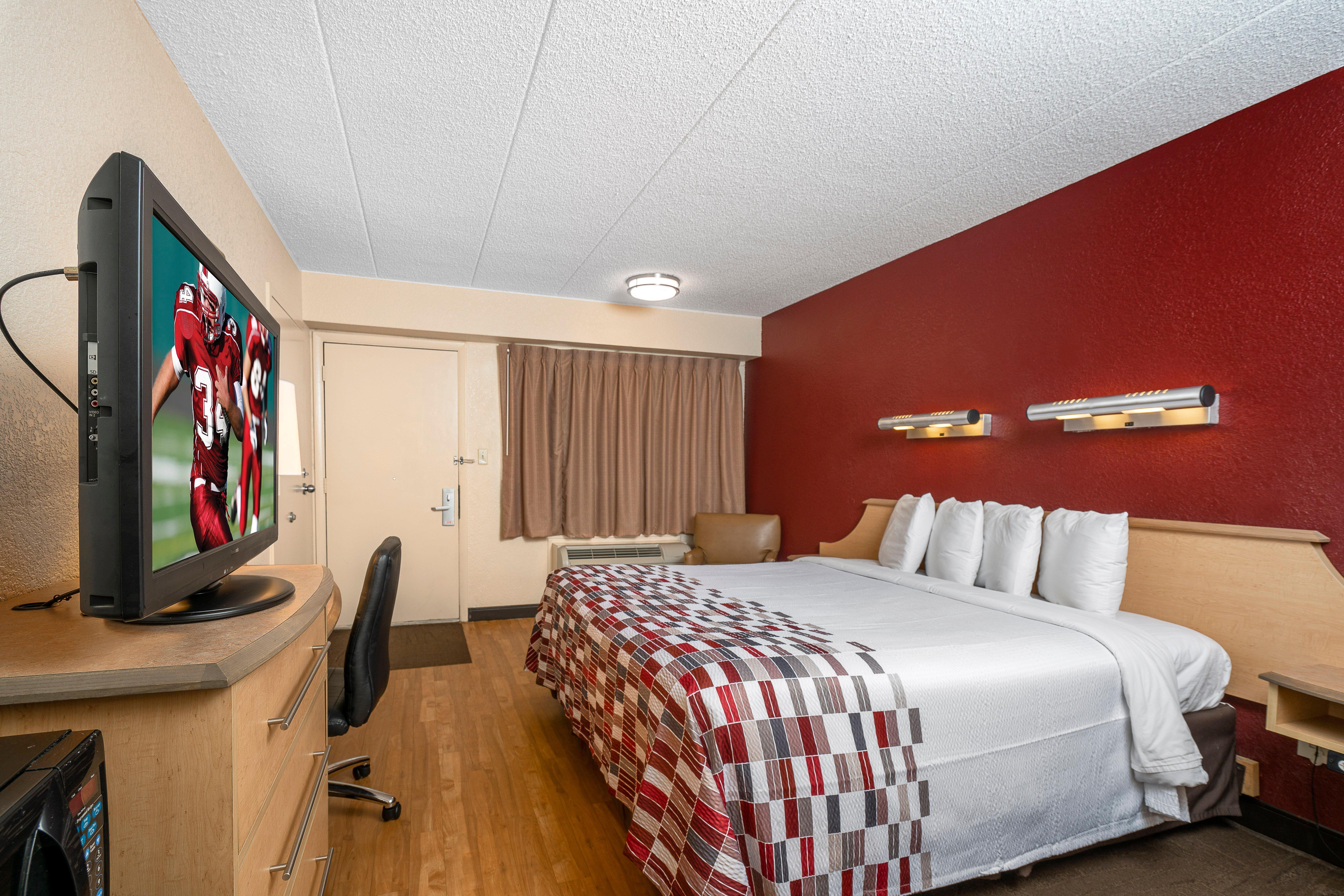 Red Roof Inn Louisville Fair And Expo Ngoại thất bức ảnh