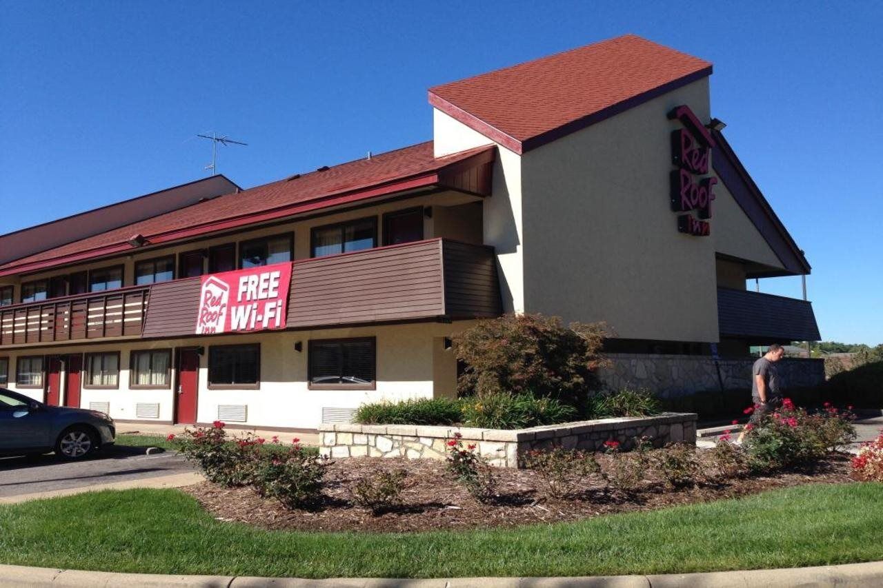 Red Roof Inn Louisville Fair And Expo Ngoại thất bức ảnh